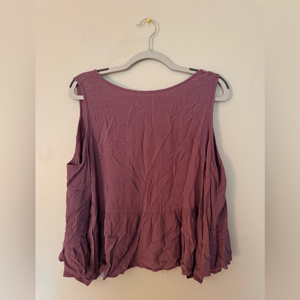 Purple Open Shoulder Blouse - Picture 6 of 6